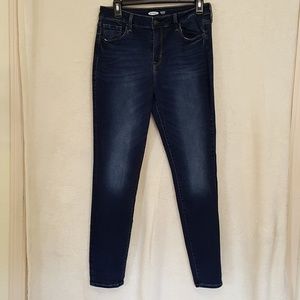Old Navy Jeans - Old Navy rockstar jeans Old Navy Jeans - Old Navy rockstar jeans
